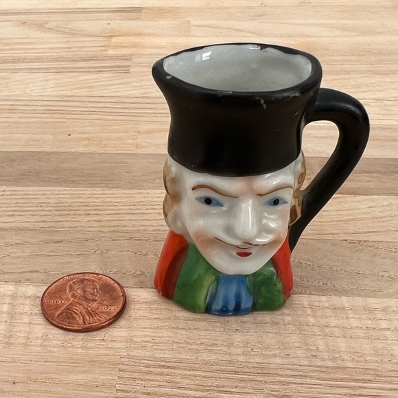 Miniature Toby Mugs Set of 5 Mugs Made in Japan Rare Vintage - Picture 8 of 16